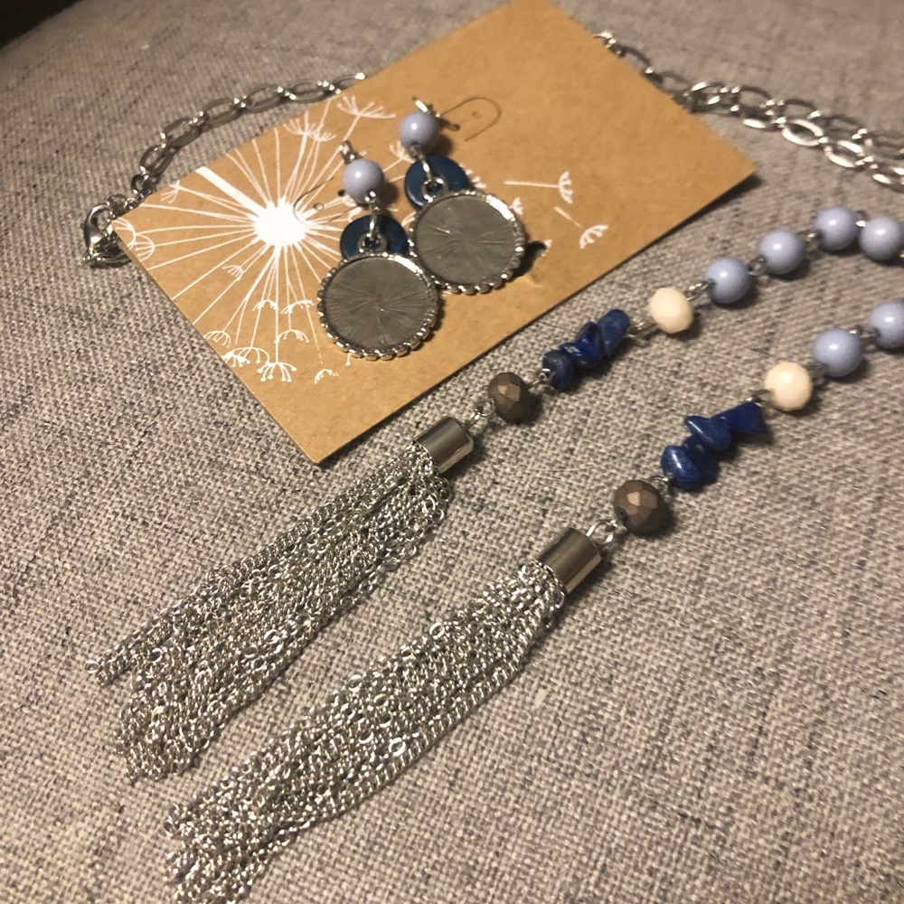Fashion jewelry set- silver and blue hues